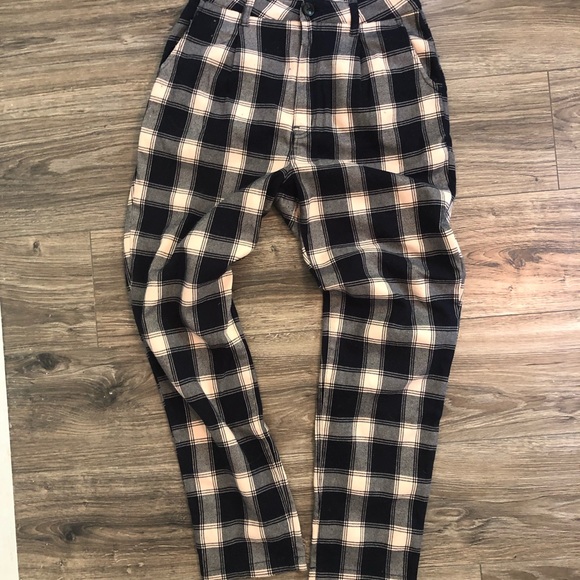 Rolla’s Horizon Check Pant - Navy/Cream - Picture 4 of 8